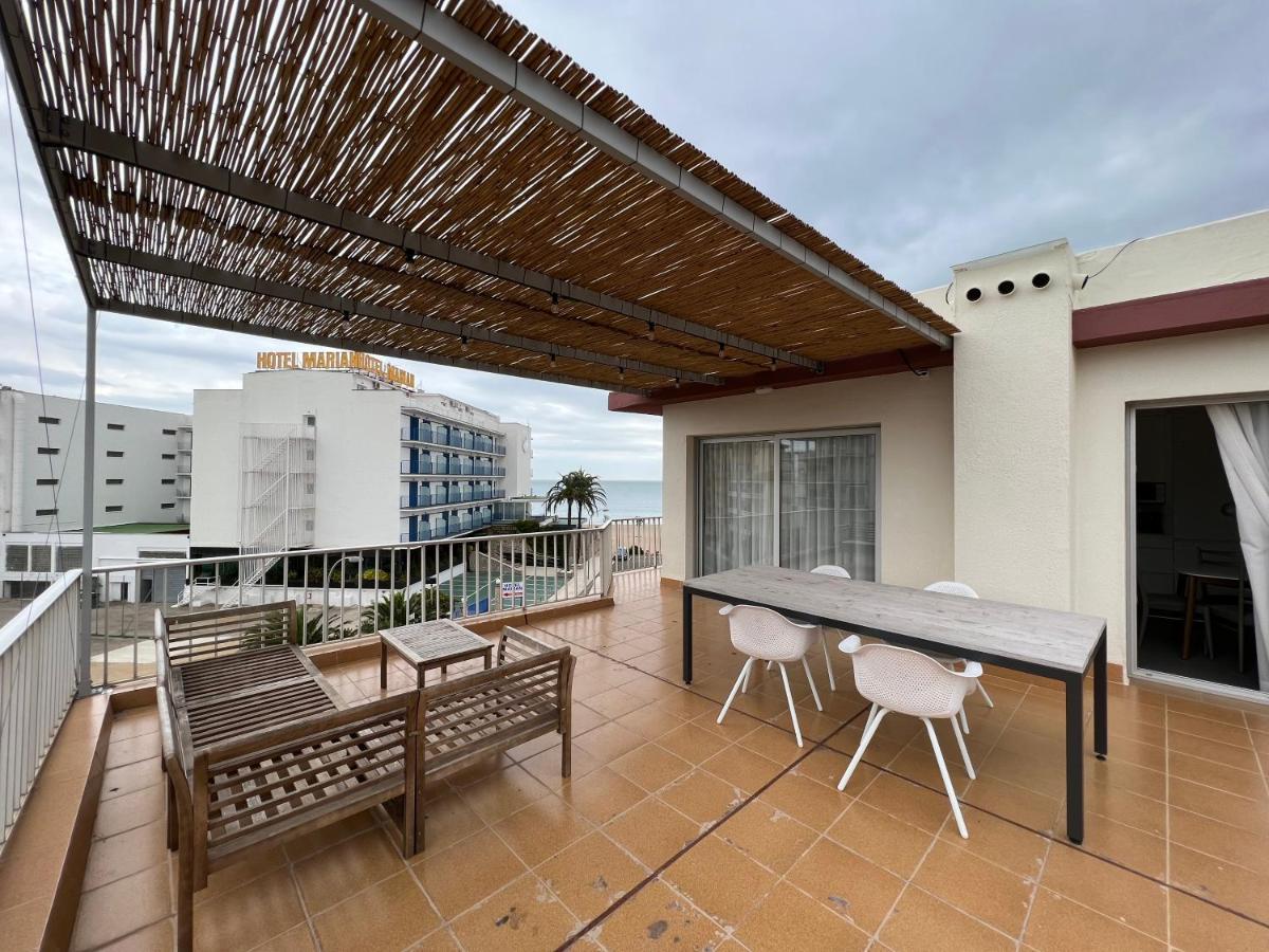 Beautiful Loft, Huge Sunny Terrace, View Over The Beach And Sea 罗萨斯 外观 照片